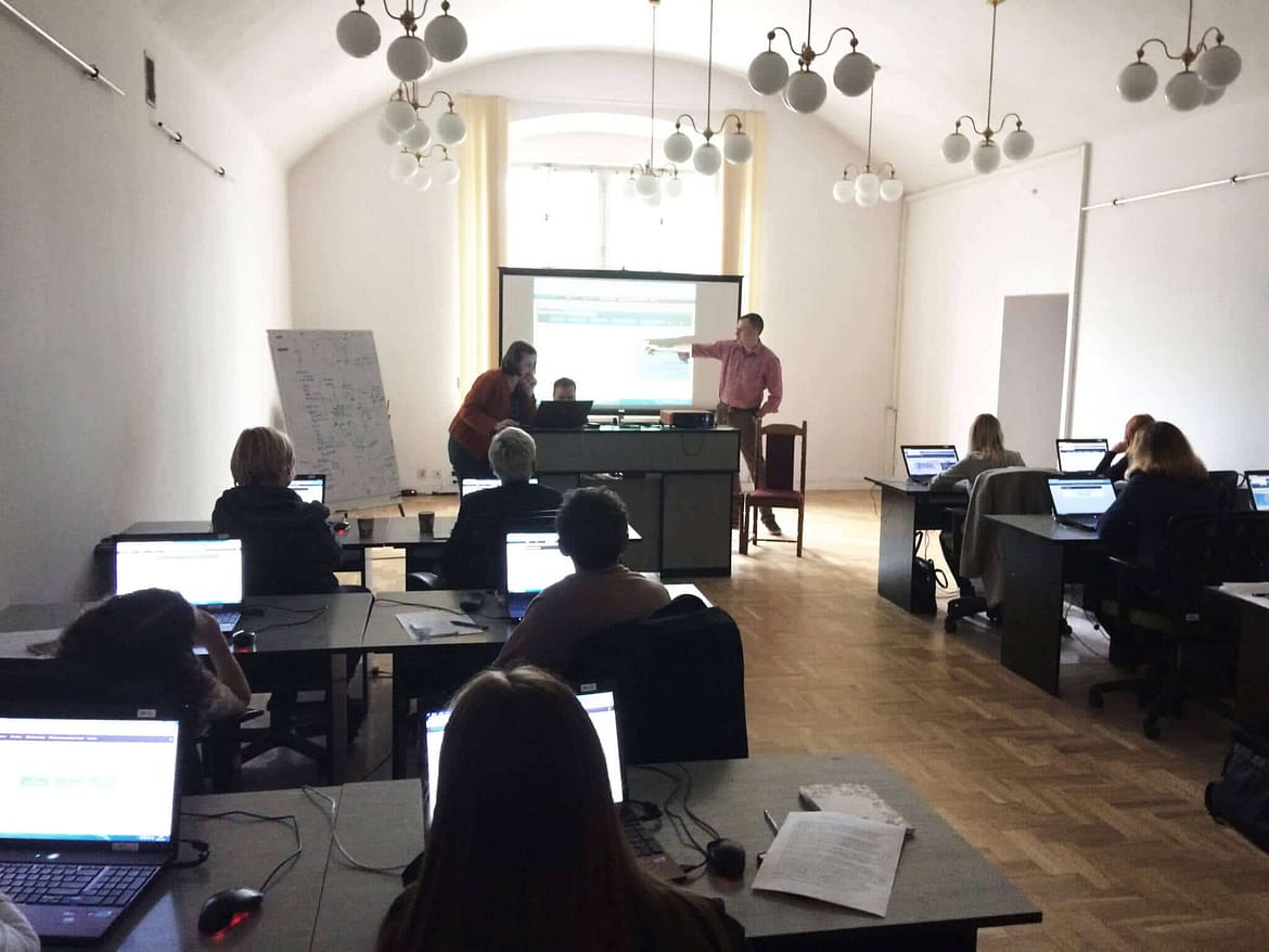 Praca przy komputerach