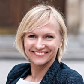 Anna Rutz