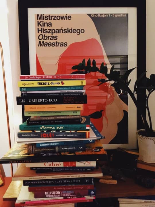 Książki podczas szkolenia z literatury hiszpańskiej i włoskiej