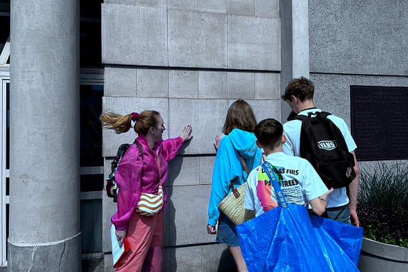 Spacer Gdynia Anna Cykman Mobilny spacer po Gdyni w projekcie Modernizm Talking