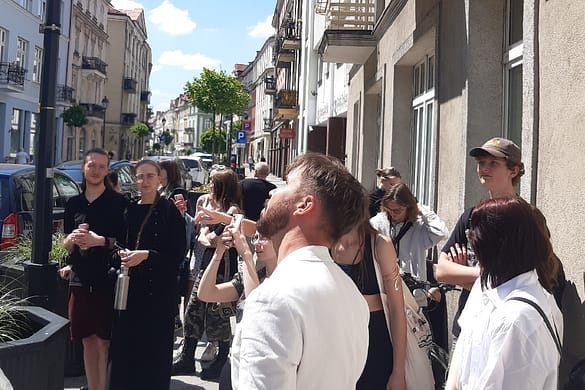 Spacer Kalisz Alicja Krawczyńśka Mobilny spacer w projekcie Modernizm Talking