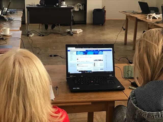 Ćwiczenie z prowadzenia relacji na Facebooku